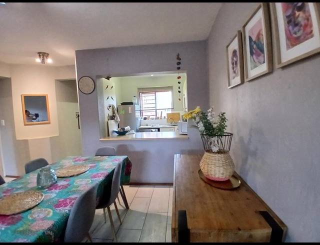 2 BEDROOM PROPERTY TO RENT IN BROMHOF EXT